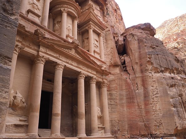 2-Day Petra Tour from Jerusalem - What to pack for the border, camp, and ruins
