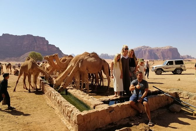2 Days Wadi Rum and Petra Tour from Wadi Arava Border - Crossing Wadi Arava and reaching the desert