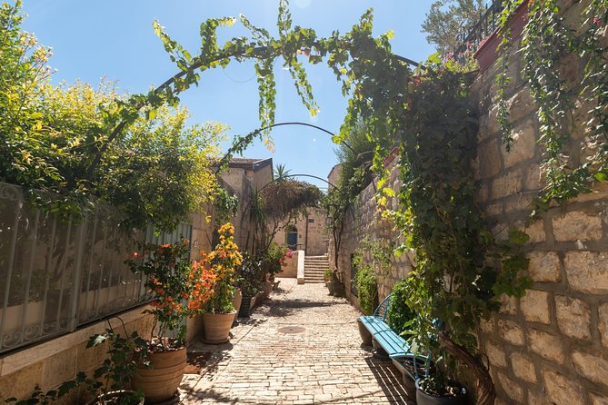 Best of Jerusalem Full-Day Tour from Tel Aviv - The Montefiore Windmill and Mishkenot Shaananim