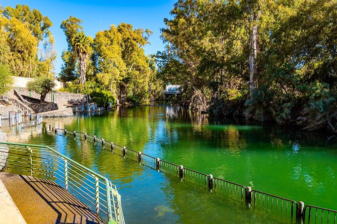 Bethlehem, Jericho & Jordan River Tour from Tel Aviv - Guides, group size, and the pace of the day
