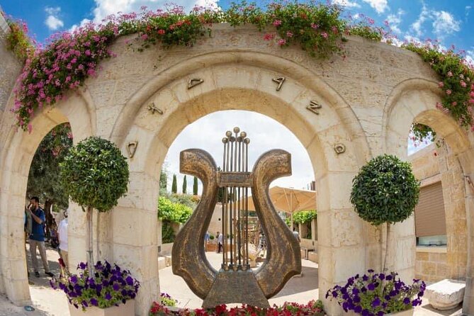 City of David and Underground Jerusalem Day Tour - Starting above the city at Mount Scopus