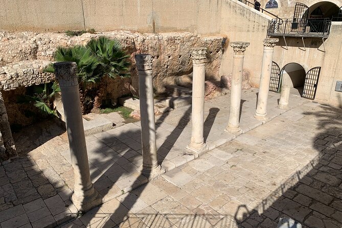 Classic Jerusalem Old City Tour - Dguide Self Guiding App - Walking the Roman Cardo