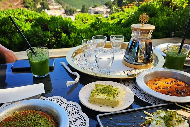 Druzeland - Cultural Private Tour on Mt. Carmel - Knaffeh El Amin: finish with dessert and a view