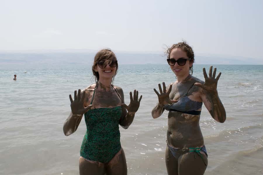 From Jerusalem: Dead Sea Chill Out Half-Day Trip - Floating in the salt water