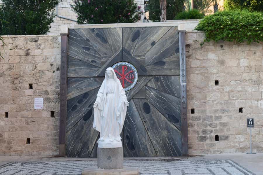 From Tel Aviv: Christian Galilee and Nazareth Day Trip - What the guide and group size mean