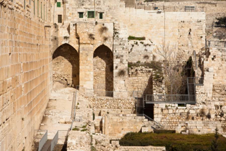From Tel Aviv: City of David & Underground Jerusalem Tour - Mount Zion and the Tomb of King David
