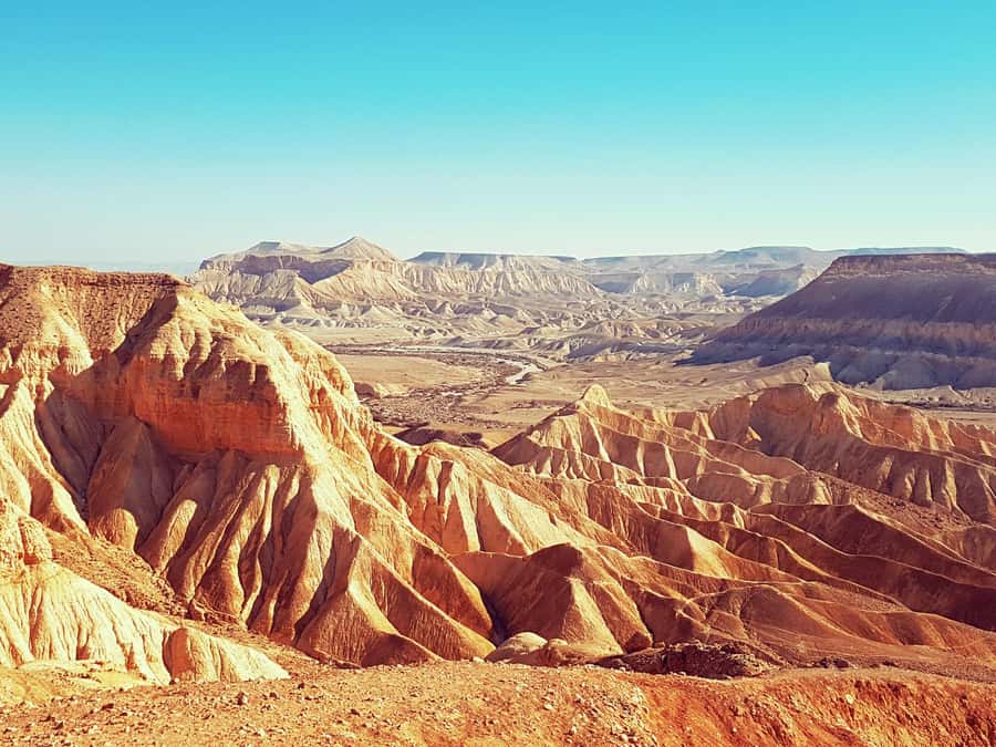 From Tel Aviv: Dead Sea Visit & Desert Safari - Dragot Cliffs and the Murbaat Caves