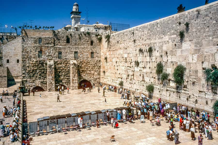 From Tel Aviv: Jerusalem and Bethlehem Guided Day Trip - Down the Kidron Valley toward the Old City