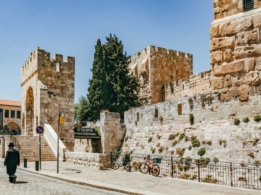 From Tel Aviv: Jerusalem and Bethlehem Guided Day Trip - Entering the Old City through the Armenian Quarter
