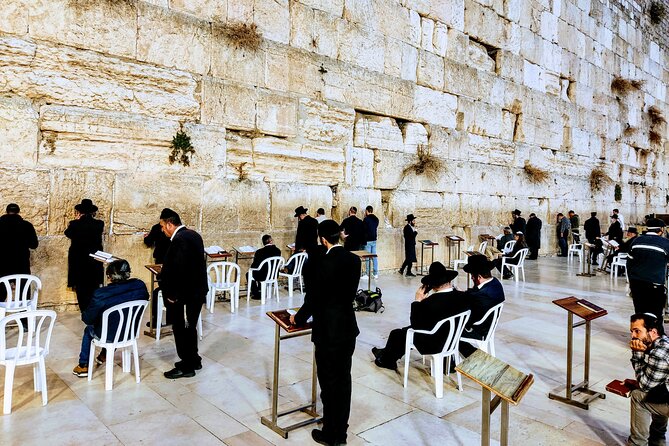 Full Day Jerusalem and Bethlehem - Broad Wall and the ancient Cardo