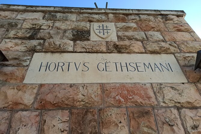 Full-Day Tour to Bethlehem and Jerusalem - The Western Wall, a short but meaningful stop