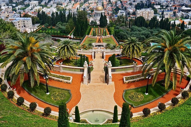 Groups and private tours to Israel and Joradn and other destinations. - Commentary that treats sacred history with care