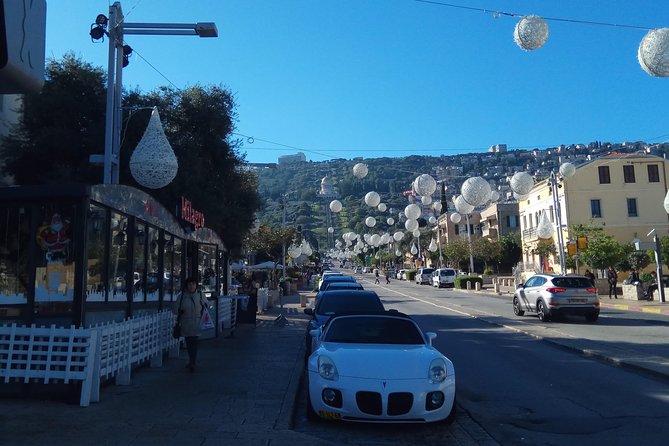 Haifa Highlights Private Tour - What the private vehicle and format add