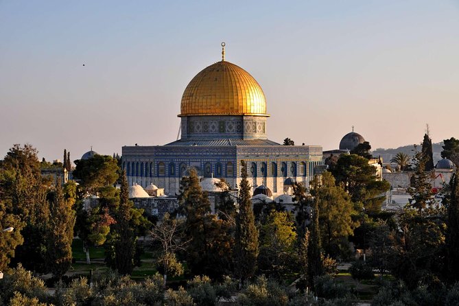 Holy Jerusalem Private Tour - Choosing between Mahane Yehuda and the Israel Museum