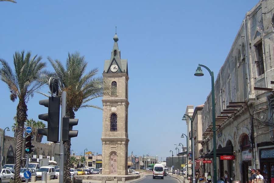 Jaffa: Old City, Port & Shuk Hapishpishim Walking Tour - Why Jaffa works so well as a walking tour
