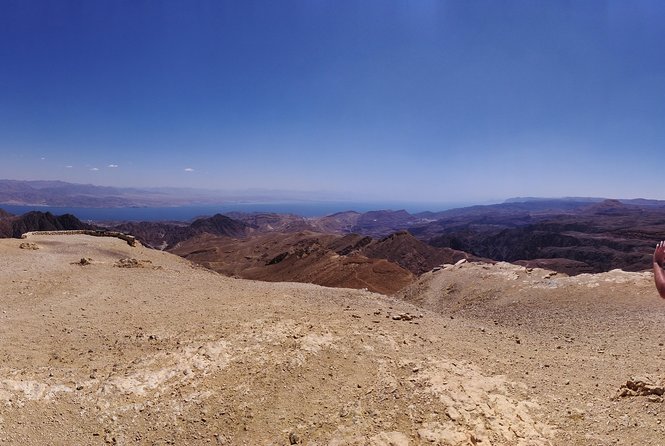 Jeep tour adventure Eilat mountains - Tea, fire, and flatbread in the desert