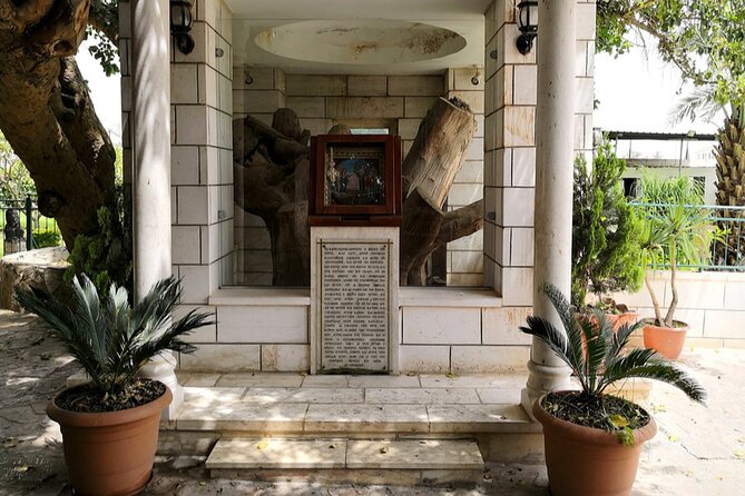 Jericho, Jordan River, Mt. Temptation, and Dead Sea Tour from Tel Aviv - What the $126 price really covers