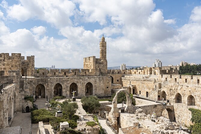 Jerusalem & Dead Sea Private Tour - Visit Holy Jerusalem & Dead Sea Relaxation - Why combine Jerusalem and the Dead Sea?
