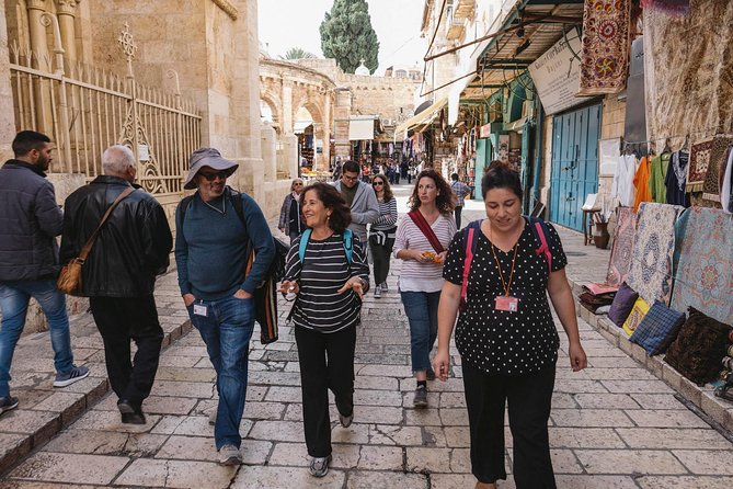 Jerusalem: Dual Narrative Tour - The Roman Cardo and the Jewish Quarter