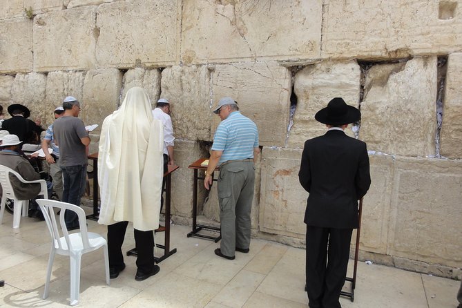 Jerusalem Heritage Private Tour - Yad Vashem asks for time, silence, and attention