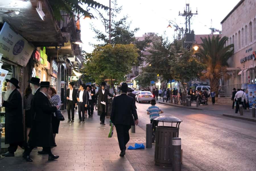 Jerusalem: Meet the Orthodox Jews Tour - Starting at Ha-Neviim Street
