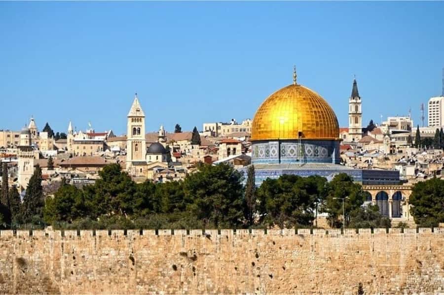 Jerusalem : Must-See Attractions Private Walking Tour - Meeting at Latin Patriarchate Street 33