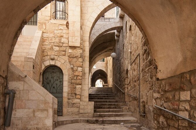 Jerusalem : Private Walking Tour with A Guide (Private Tour) - Old City lanes and the main religious sites