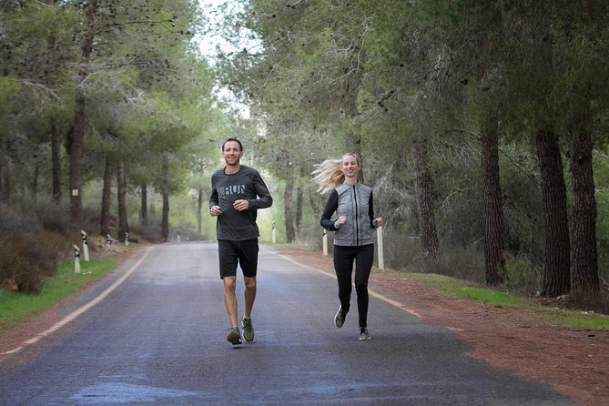 Jerusalem Running Tour-Experience the unique vibes of Jerusalem in your sneakers - Running toward the Old City