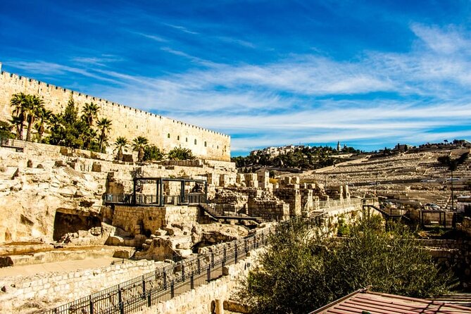 Jerusalem Temple Mount & Dome of the Rock from Tel Aviv - Why this Jerusalem day trip begins with the big picture