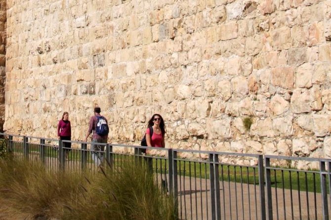 Jerusalem Walking Tour - Leaving through the Arab market
