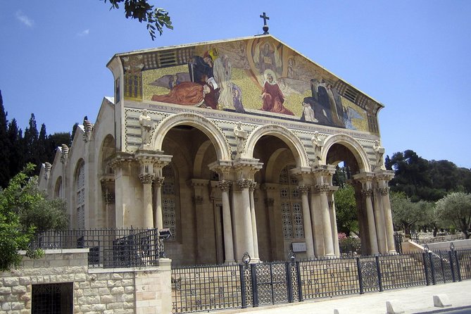 Old and New Jerusalem Full-Day Tour - Standing at the Western Wall