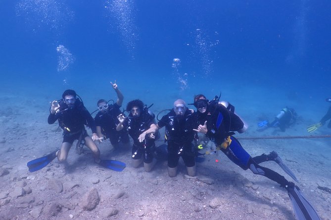 PADI Open Water Diver Course - 5 Days Scuba Diving - Classroom work before the Red Sea