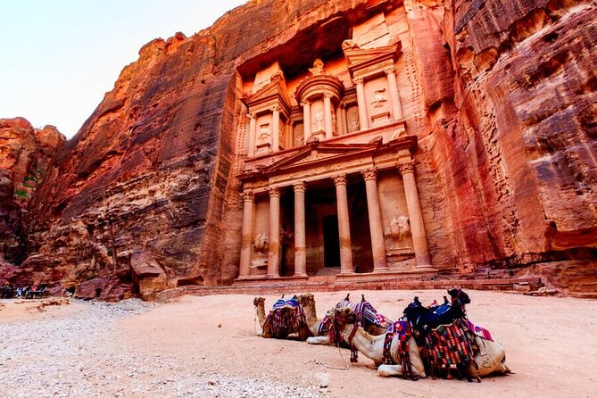 Petra 1-Day Tour from Jerusalem with FREE Authentic Lunch - Key points at a glance