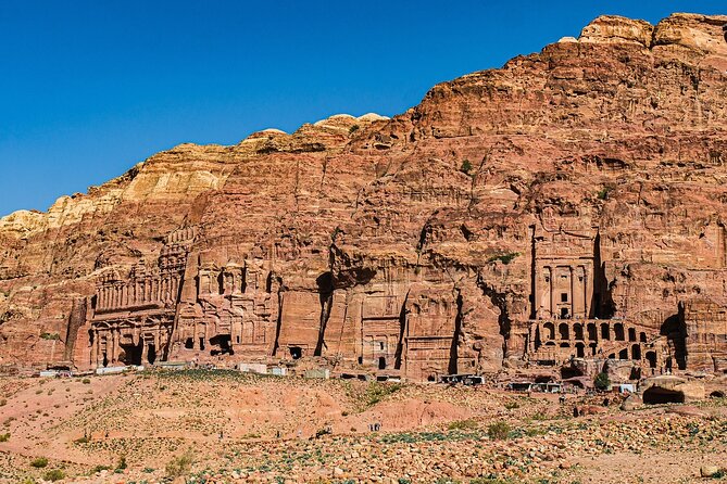 Petra 1-Day Tour from Tel Aviv with FREE Authentic Lunch - Returning through Eilat to Tel Aviv