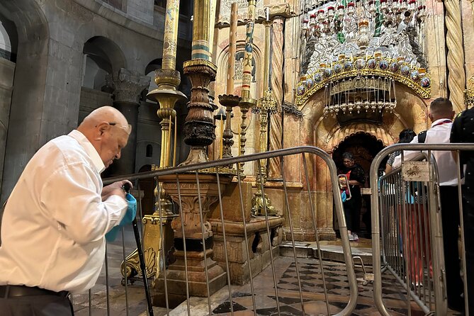Private Full Day Tour to Bethlehem and Jerusalem From Tel Aviv - The Western Wall and Jerusalem’s Jewish heart