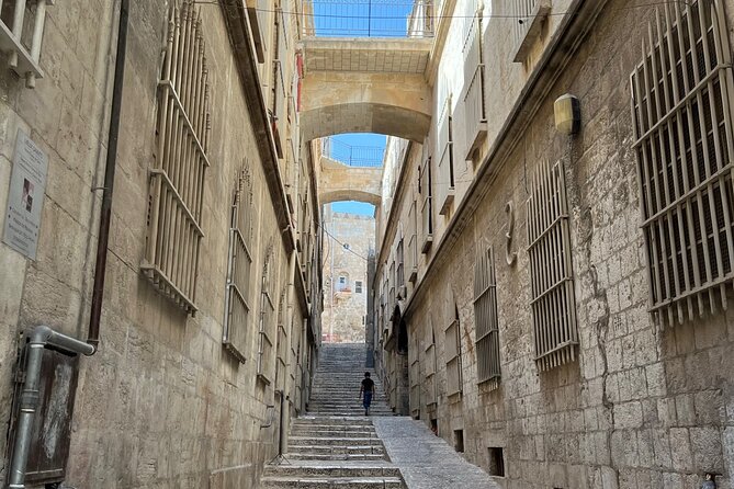 Private Guided Tour in old city Jerusalem - The Christian Quarter, Holy Sepulchre, and Via Dolorosa