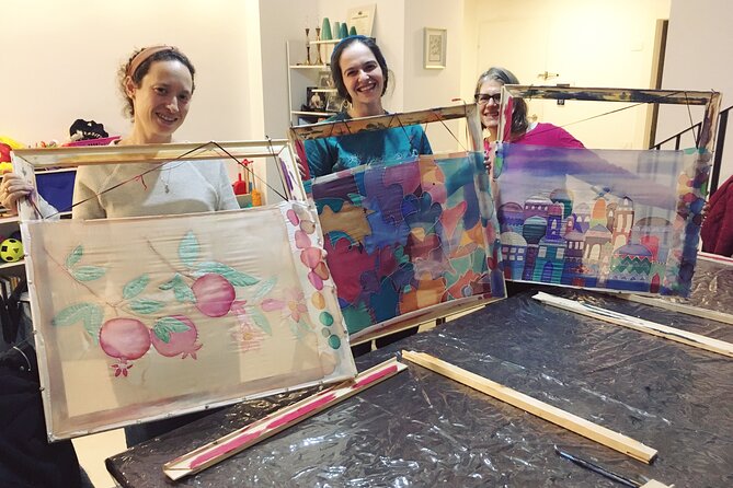 Private Silk Painting Workshop in Jerusalem - Create a scarf - - Avigael’s Teaching Style and the Private Format