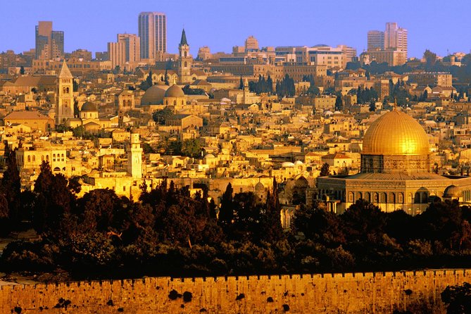 Private Tour: Old City of Jerusalem Christianity Tour - Walking Jerusalem’s walls above five gates