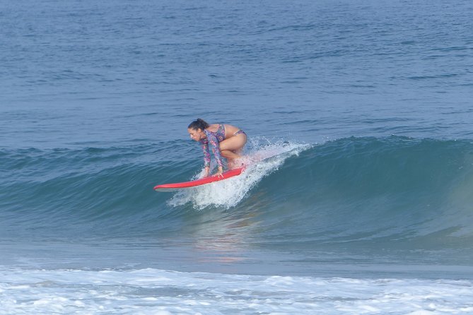 Professional Surfing lessons in the heart of Tel Aviv - The post-surf shower and coffee
