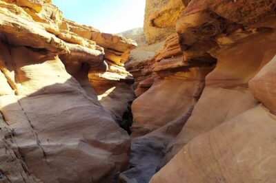Red canyon jeep tour in Eilat
