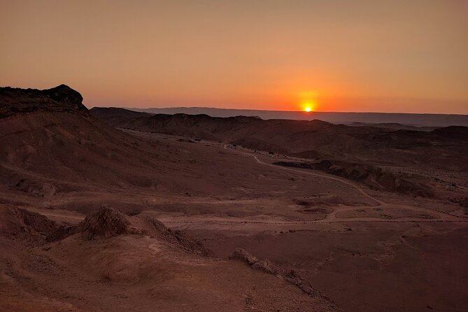 Sunset time Ramon Crater Jeep tour, bonfire and stargazing - What the $522 group price really means