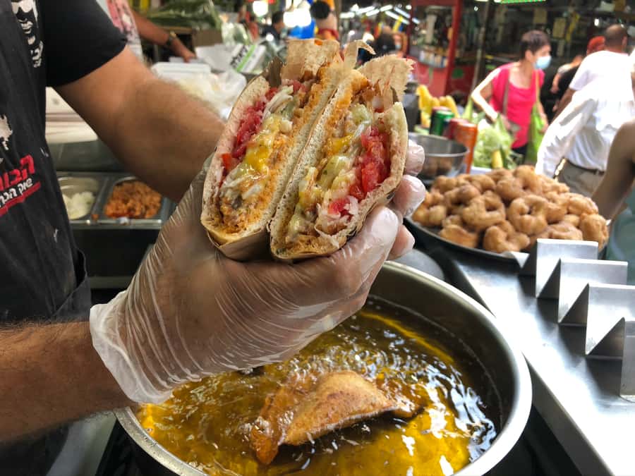 Tel Aviv: 2-Hour Carmel Market Tour in English with Lunch - Starting near Allenby Street