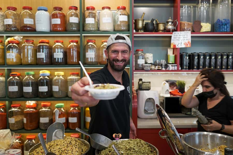 Tel Aviv: 2-Hour Levinsky Market Tour with Full Lunch - Why Levinsky Market is worth your time