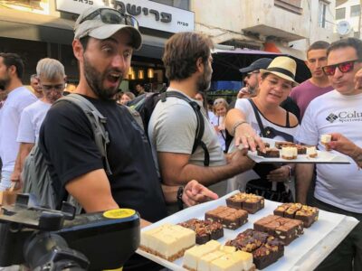 2-Hour Levinsky Market Tour with Full Lunch