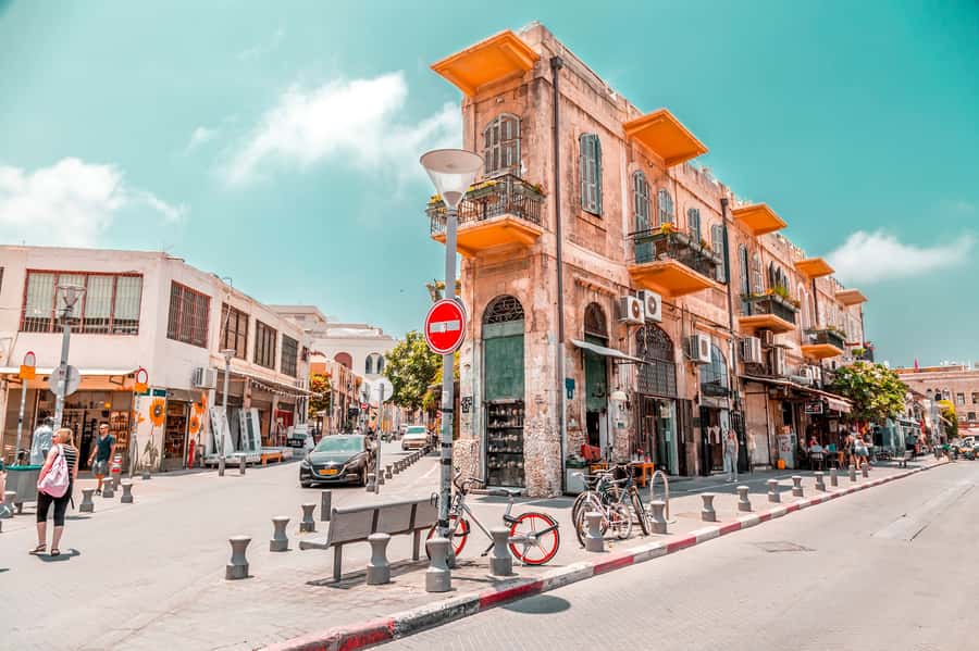 Tel Aviv: Jaffa & Carmel Market Walking Tour - What the street-art stops add