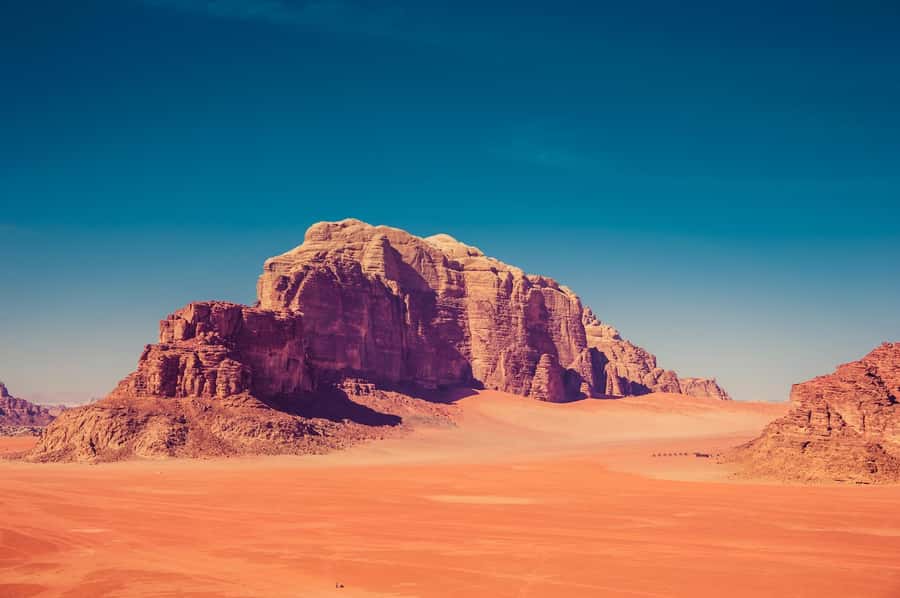 Tel Aviv: Petra & Wadi Rum 2-Day Glamping Trip with Flights - Key points to know before booking