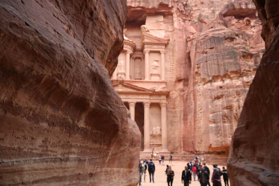 Tel Aviv: Petra & Wadi Rum 2-Day Glamping Trip with Flights - How to make the two days work better