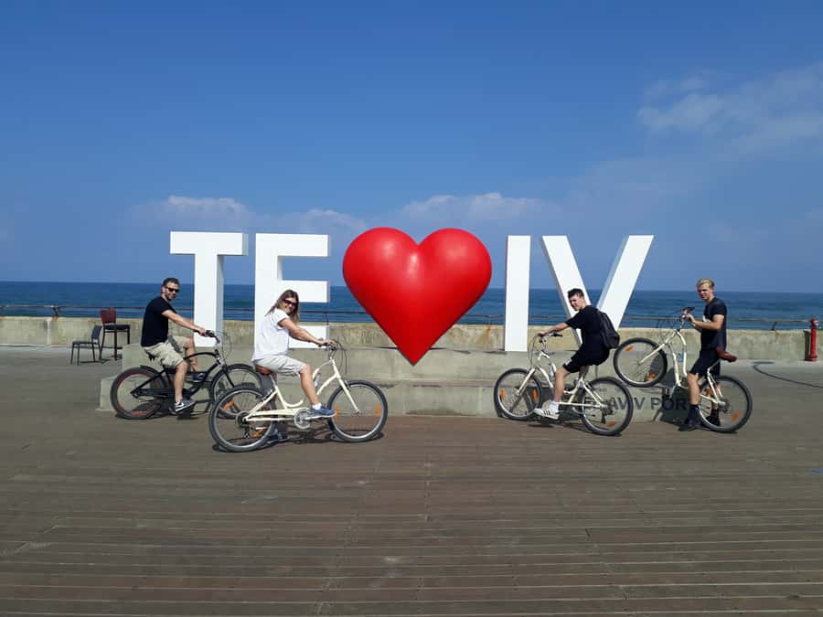 Tel Aviv: Private Bike Tour - Neve Tzedek, Tel Aviv’s Bohemian Side
