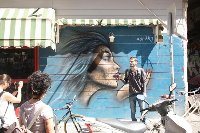 Tel Aviv Street Art & Graffiti Tour - Nachalat Binyamin and its open-air gallery feel