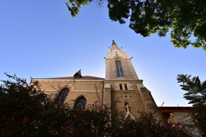 The full walk of Tel Aviv! - The city,Jaffa and the German colony - Neve Tzedek: restored lanes and a fashionable edge